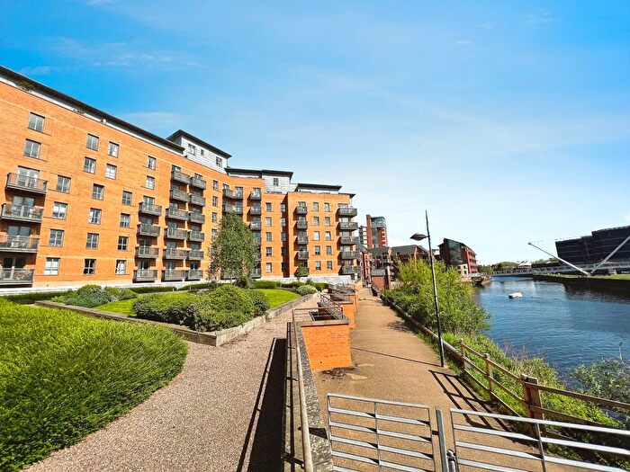 2 Bedroom Flat To Rent In Merchants Quay, East Street, Leeds, West Yorkshire, LS9