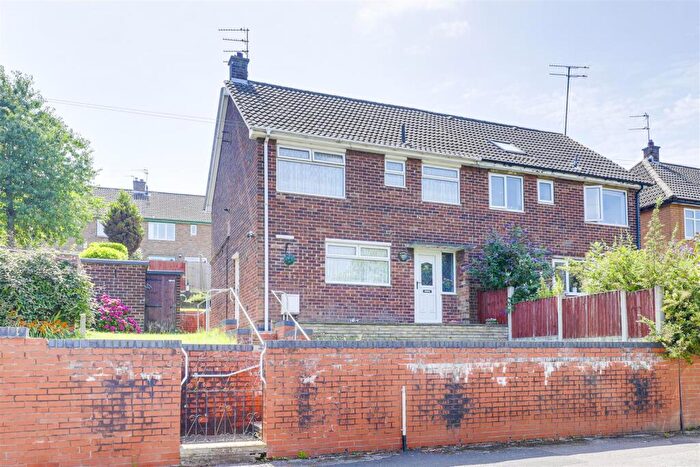 3 Bedroom Semi-Detached House For Sale In Wollaton Avenue, Gedling, Nottinghamshire, NG4