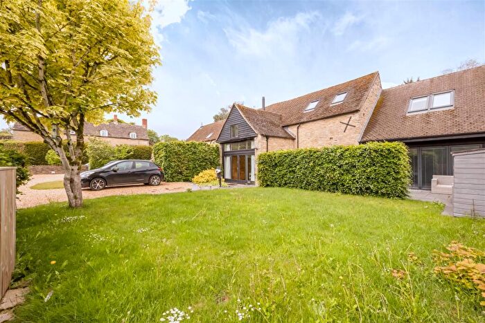 4 Bedroom Semi-Detached House For Sale In Abelwood Road, Long Hanborough, OX29