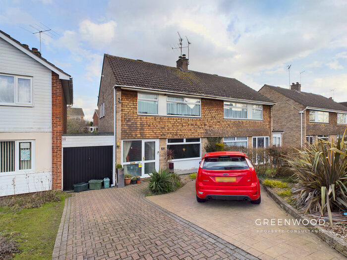 3 Bedroom Semi-Detached House To Rent In St. Cyrus Road, Colchester, CO4
