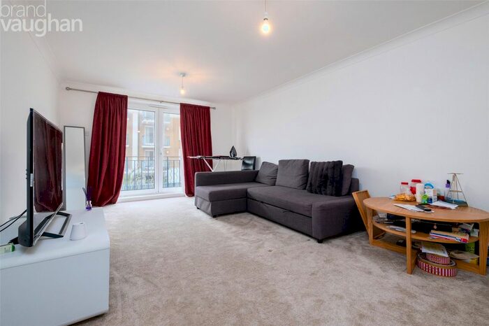 2 Bedroom Flat To Rent In Sovereign Court, The Strand, Brighton, BN2