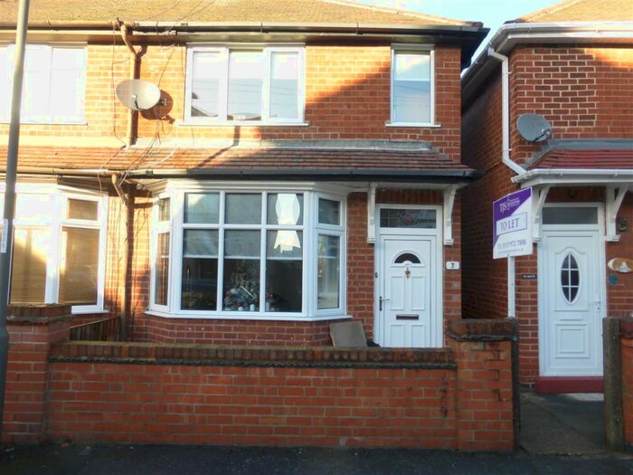 2 Bedroom Semi-Detached House To Rent In Cavendish Road Long Eaton Nottingham, NG10