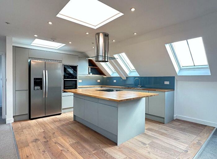 2 Bedroom Flat To Rent In The Courtyard, Elm Grove Lane, Steyning, West Sussex, BN44