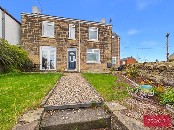 4 Bedroom Detached House For Sale In Heol Llewelyn, Coedpoeth, LL11