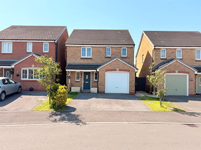 3 Bedroom Detached House For Sale In Ffordd Maes Gwilym, Carway, Kidwelly, SA17