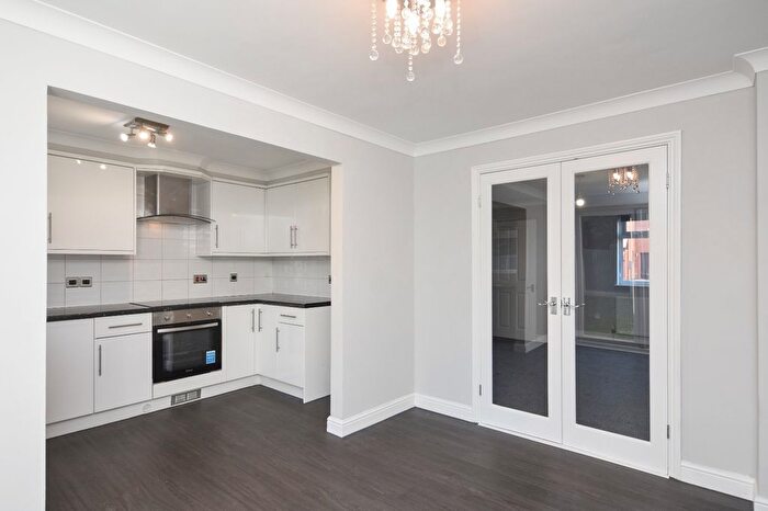 3 Bedroom Detached House For Sale In Shillingstone, Bishopsteignton Location, Shoeburyness, Essex, SS3