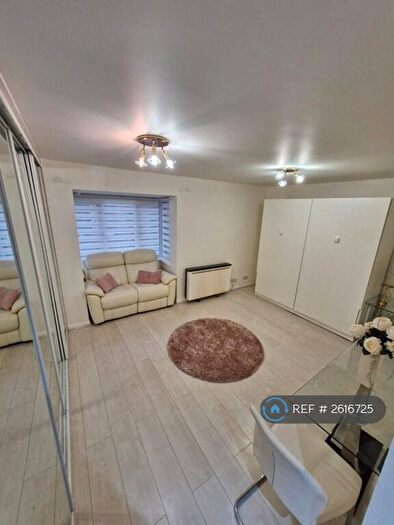 Studio To Rent In Curie Gardens, Colindale, London, NW9