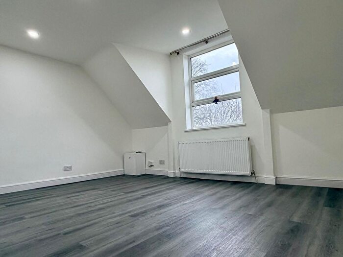 1 Bedroom Flat To Rent In Ash Tree Road, Crumpsall, Manchester, M8