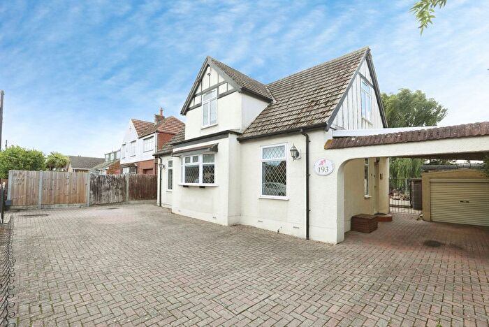 3 Bedroom Detached House For Sale In Minster Road, Minster On Sea, Sheerness, Kent, ME12