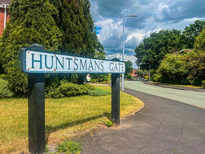 4 Bedroom Detached House For Sale In Huntsmans Gate, WS7