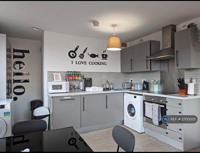 3 Bedroom Flat To Rent In Lace Street, Liverpool, L3