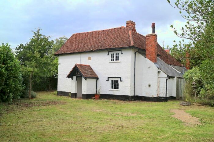 3 Bedroom Semi-Detached House To Rent In Manningtree Road, East Bergholt, Colchester CO7