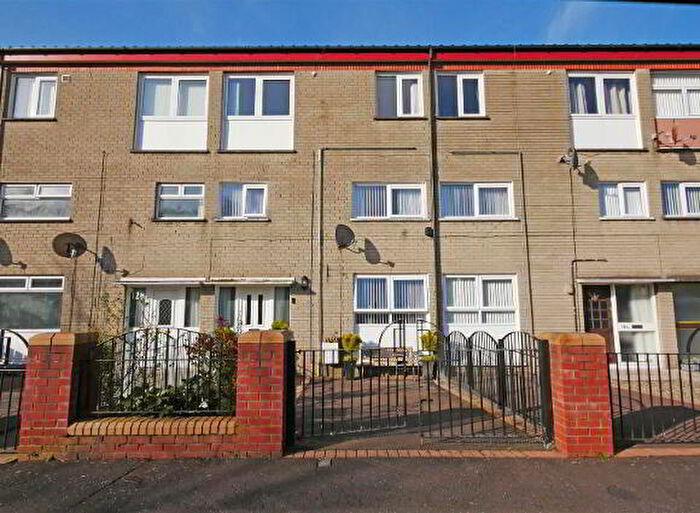 3 Bedroom Mid Terraced House For Sale In A Belvoir Drive, Belfast, BT8
