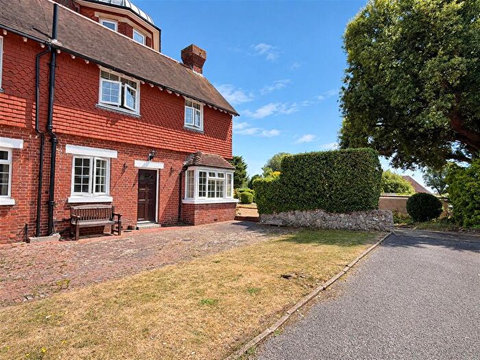 3 Bedroom Property For Sale In Buxton Road, Eastbourne, BN20