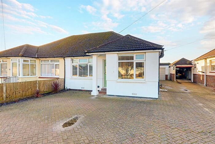 3 Bedroom Semi-Detached Bungalow To Rent In Elms Drive, Lancing, BN15