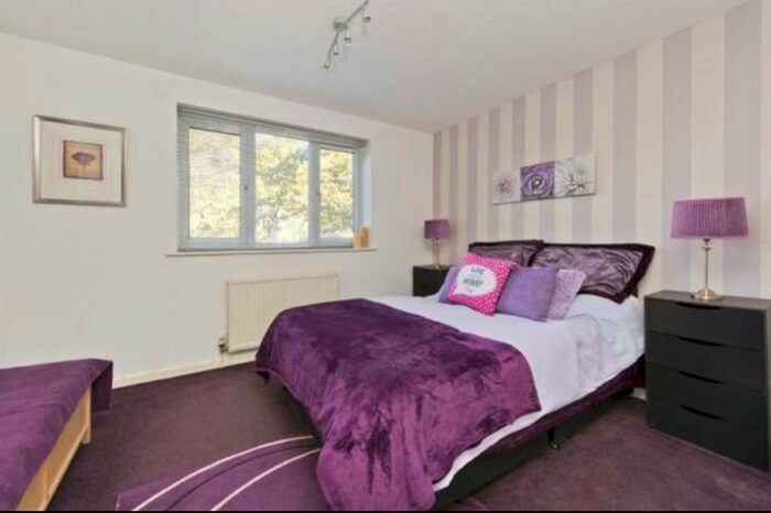 4 Bedroom Detached House To Rent In Bayliss Avenue, Thamesmead, London, SE28