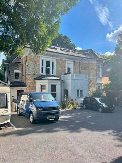 1 Bedroom Flat To Rent In Surrey Road, Westbourne, Bournemouth, BH2