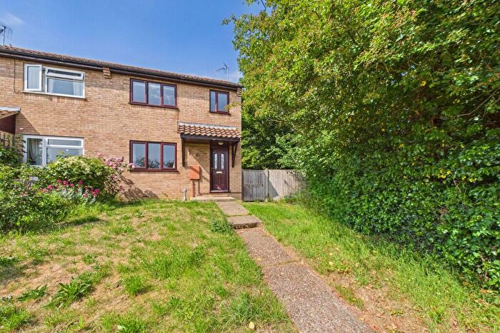 3 Bedroom End Of Terrace House For Sale In Bramblewood Way, Halesworth, IP19