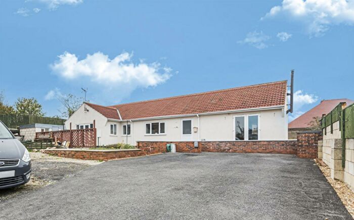 2 Bedroom Detached Bungalow For Sale In Town Street, Pinxton, Nottingham, NG16