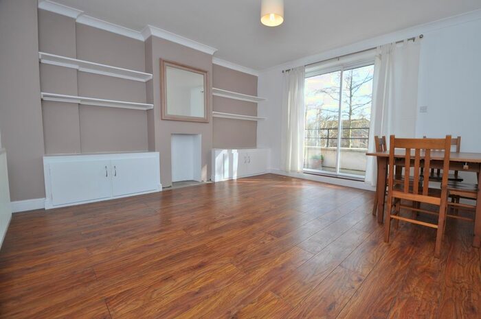 3 Bedroom Flat To Rent In Edensor Road, London, W4