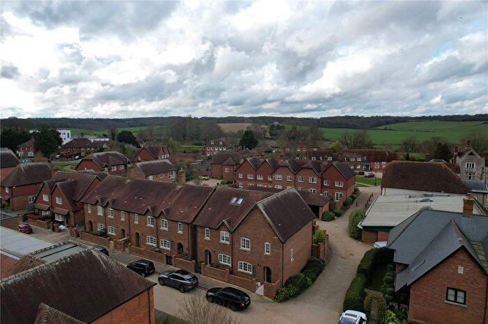 4 Bedroom Semi-Detached House For Sale In Burnham Square, Upper Froyle, Alton, Hampshire, GU34