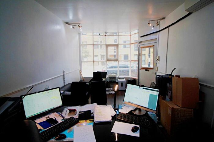 Studio To Rent In Liverpool Road, London, N1