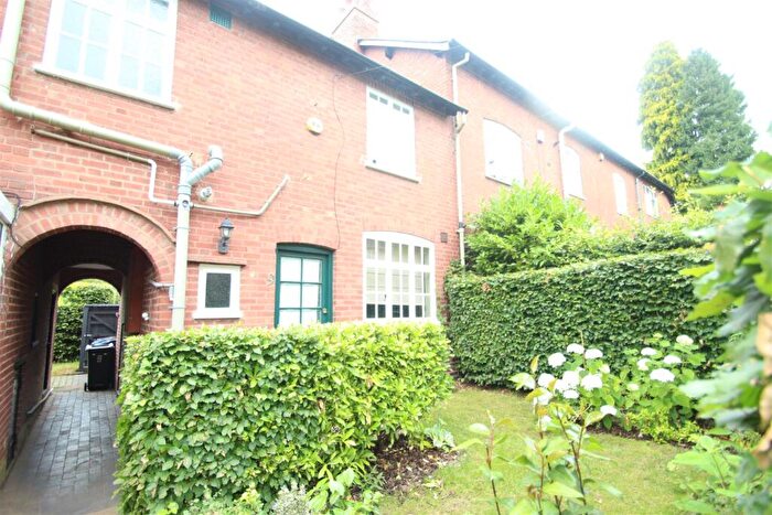 2 Bedroom Terraced House To Rent In North Pathway, Harborne, Birmingham, B17