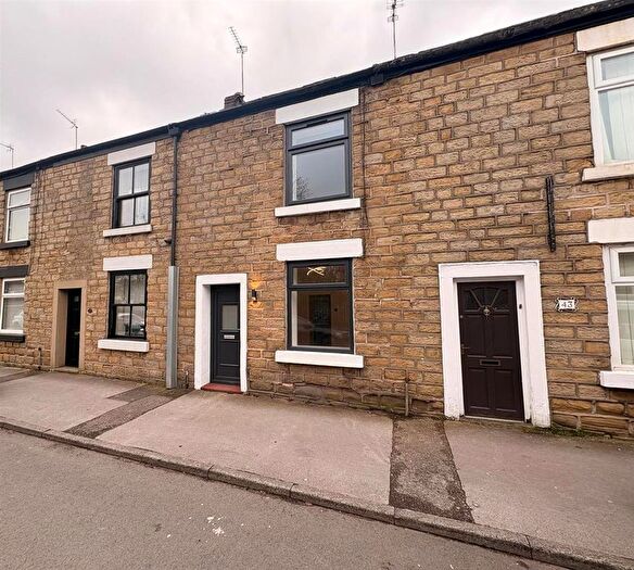2 Bedroom Terraced House For Sale In Oxford Street, Stalybridge, SK15