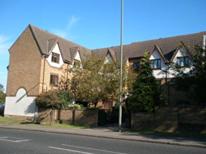 Studio To Rent In Brocade Court, Colindeep Lane, Colindale, NW9