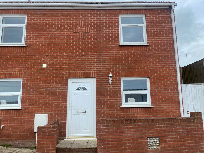2 Bedroom House To Rent In Blackwall Reach, Gorleston, Great Yarmouth, NR31