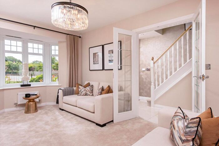 4 Bedroom Detached House For Sale In Station Road, Carlton, Selby, North Yorkshire, DN14