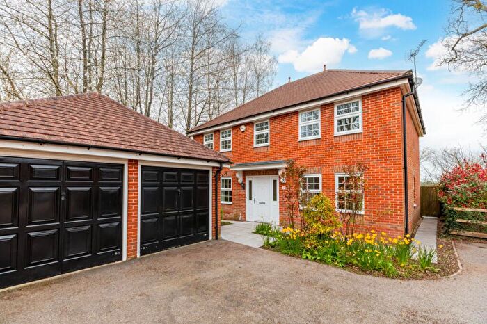 4 Bedroom Detached House For Sale In Maurice Way, Marlborough, Wiltshire, SN8