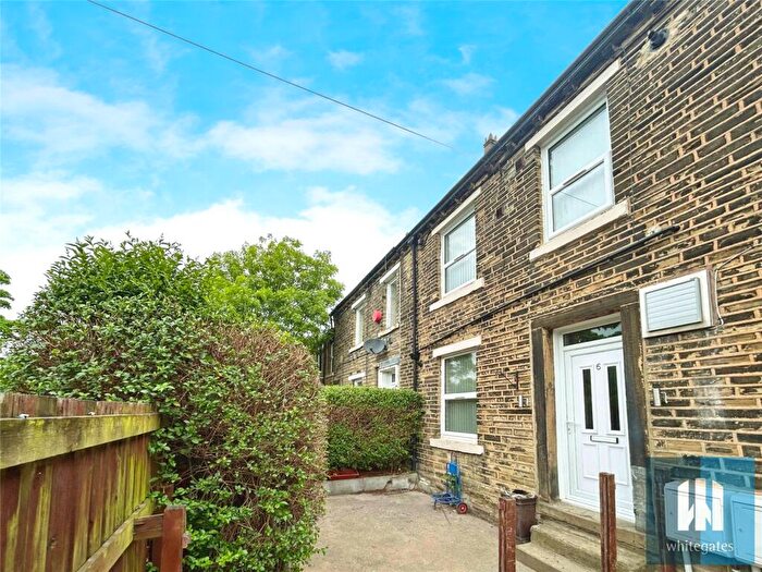 1 Bedroom Terraced House To Rent In Willow Lane, Birkby, Huddersfield, HD1