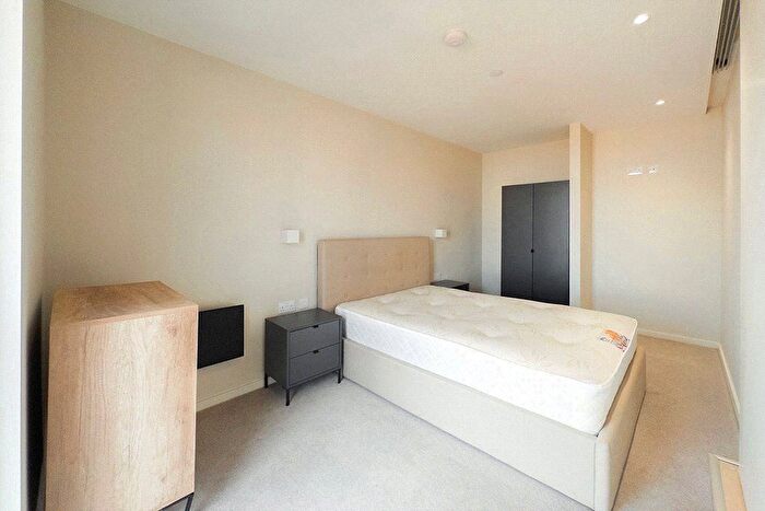1 Bedroom Flat For Sale In City Gardens, B Spinners Wy, Manchester, M15