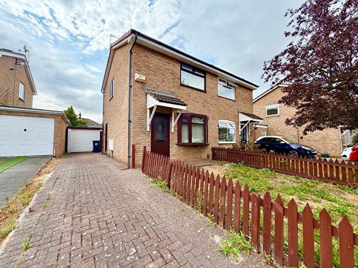 2 Bedroom Semi-Detached House For Sale In Hamilton Grove, Middlesbrough, TS6