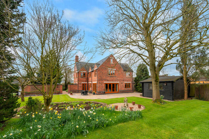 5 Bedroom Detached House For Sale In Bosworth Road Walton Lutterworth, Leicestershire, LE17