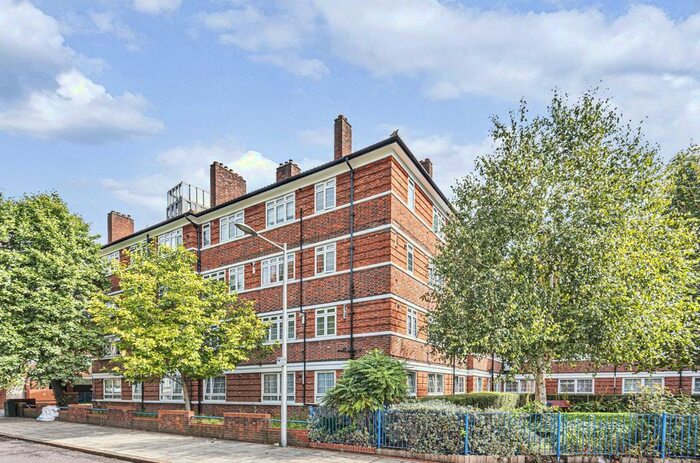 1 Bedroom Flat To Rent In St. Olaves Estate, Druid Street, London, SE1