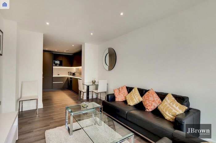 1 Bedroom Flat To Rent In Shackleton Way, London, Essex, E16