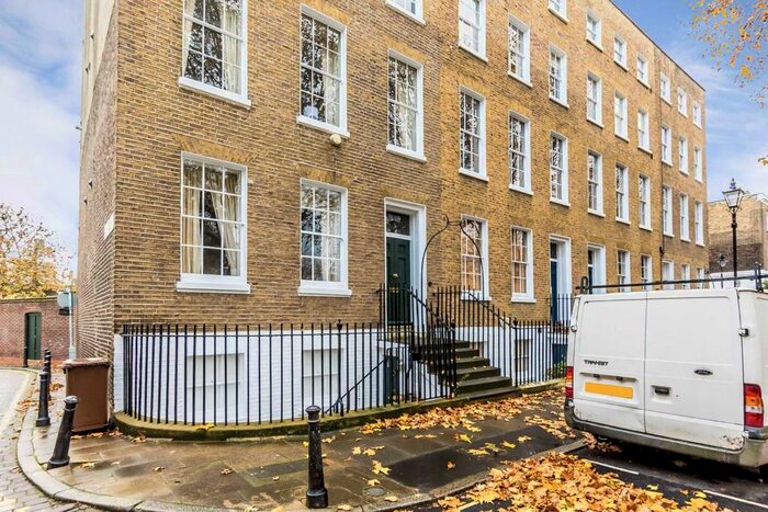 1 Bedroom Flat To Rent In West Square, London, SE11
