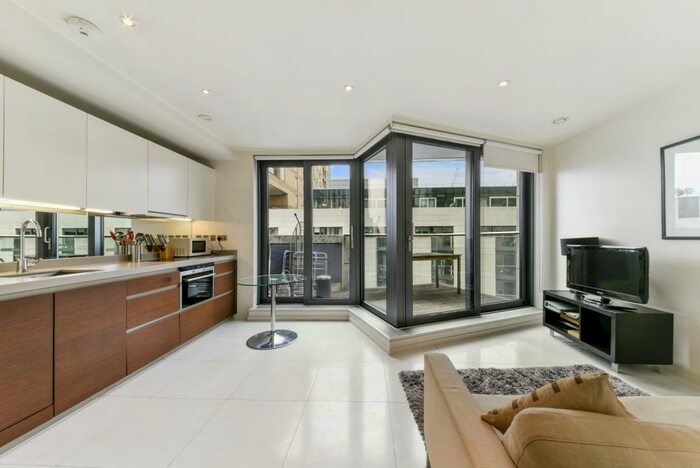Studio To Rent In North Boulevard, Baltimore Wharf, London, E14