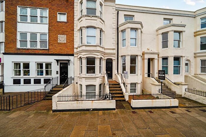 2 Bedroom Flat To Rent In Landport Terrace, Portsmouth, PO1