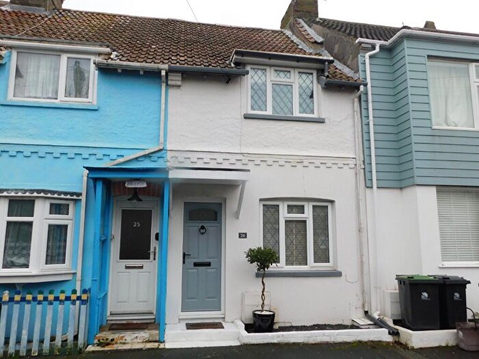 2 Bedroom Cottage For Sale In Stourbank Road, Christchurch, BH23