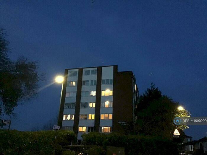 2 Bedroom Flat To Rent In Clarendon Road, Wallington, SM6