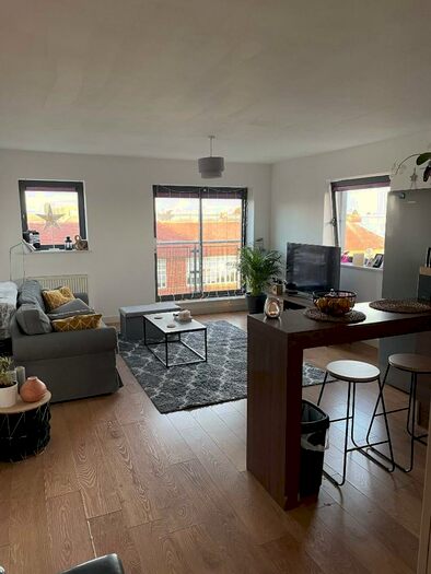 2 Bedroom Apartment To Rent In Mere Lane, Doncaster, South Yorkshire, DN3