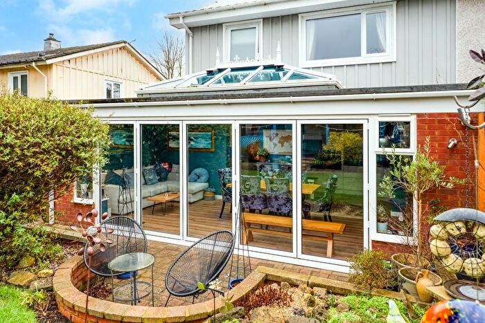 3 Bedroom Property For Sale In Ribblesdale Avenue, Corby, NN17