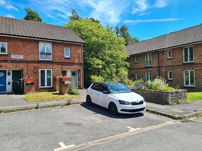 1 Bedroom Maisonette For Sale In Odiham Close, Lordshill, SO16