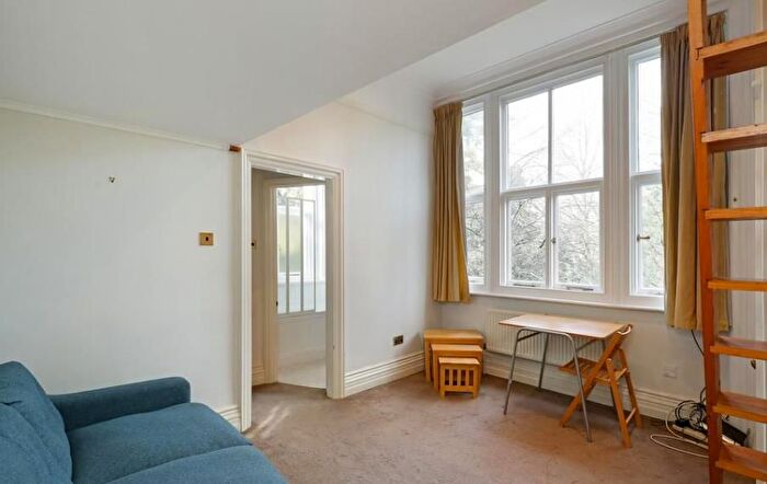 Studio To Rent In Hallam Street, Fitzrovia, London, W1W