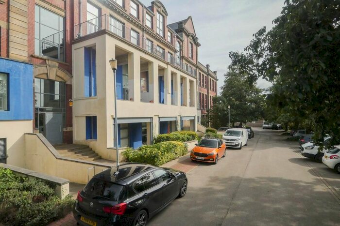 2 Bedroom Flat For Sale In Old School Lofts, Armley, Leeds, LS12