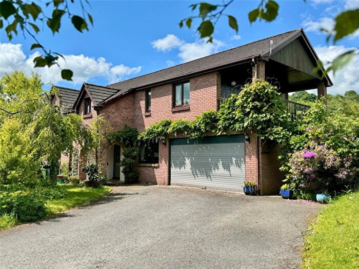 4 Bedroom Detached House For Sale In Dan Y Wern, Pwllgloyw, Brecon, Powys, LD3