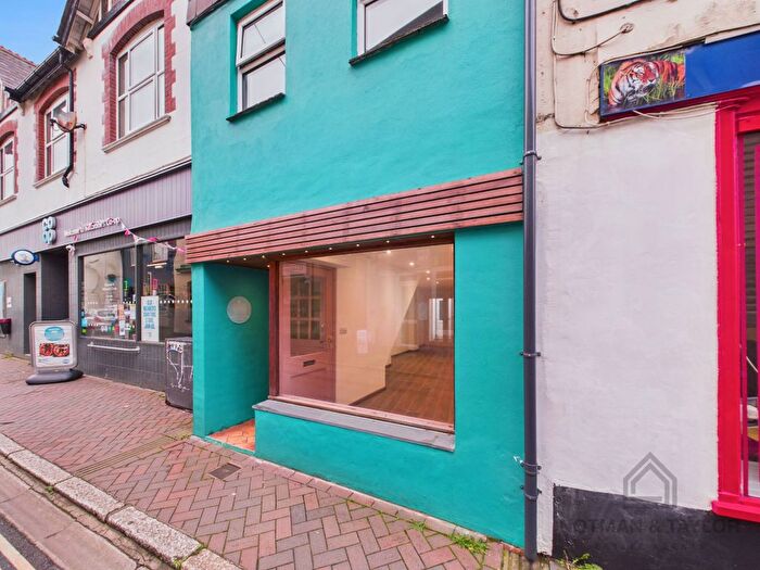 1 Bedroom Terraced House For Sale In West Street, Millbrook, PL10